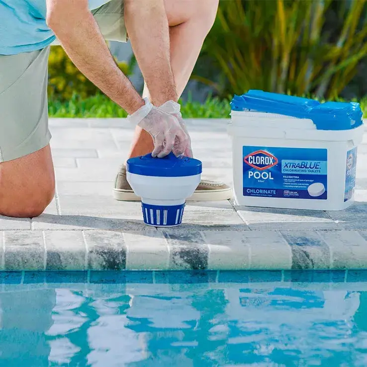 Slow-Release Chlorine Tablets for Swimming Pools – 25-Pound Bulk Sanitizer Pack for Consistent Water Clarity and Safety